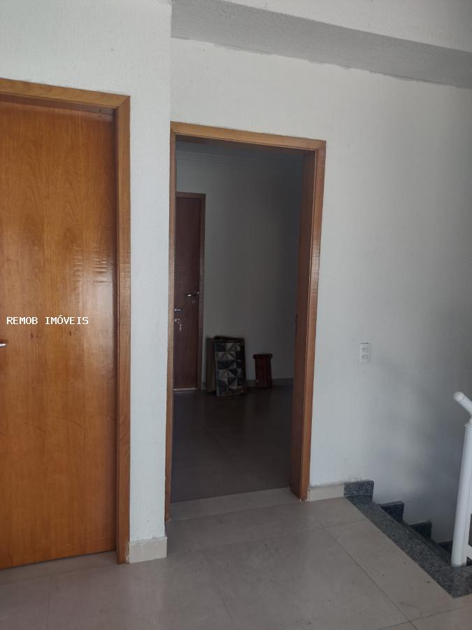 Cobertura à venda com 2 quartos, 86m² - Foto 2