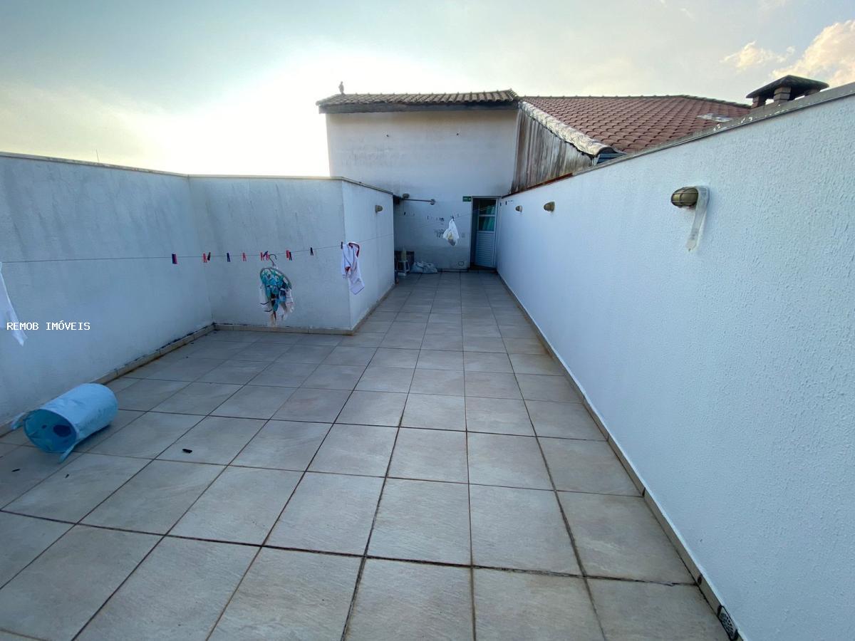 Cobertura à venda com 2 quartos, 100m² - Foto 11