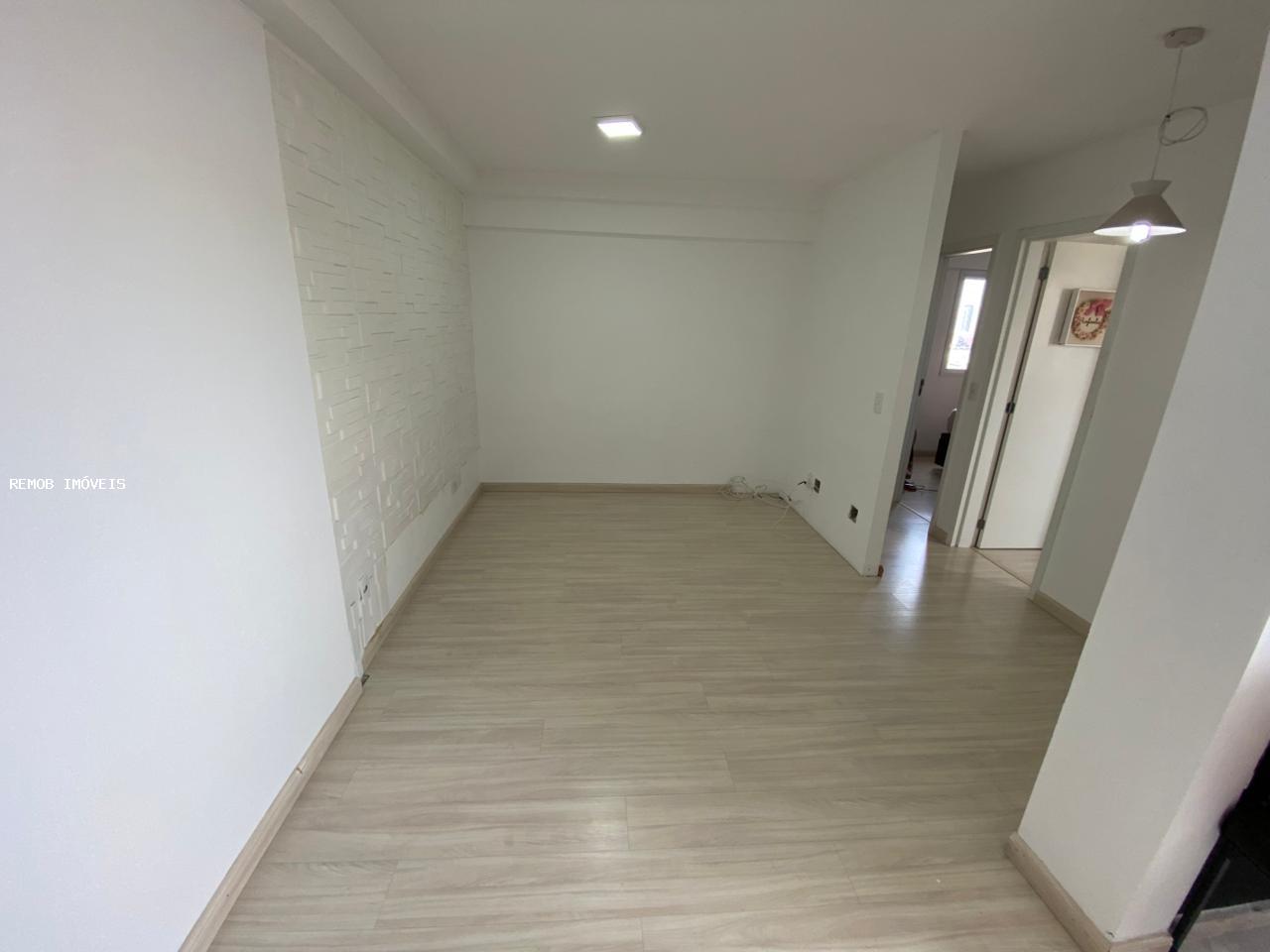 Apartamento para alugar com 2 quartos, 51m² - Foto 5