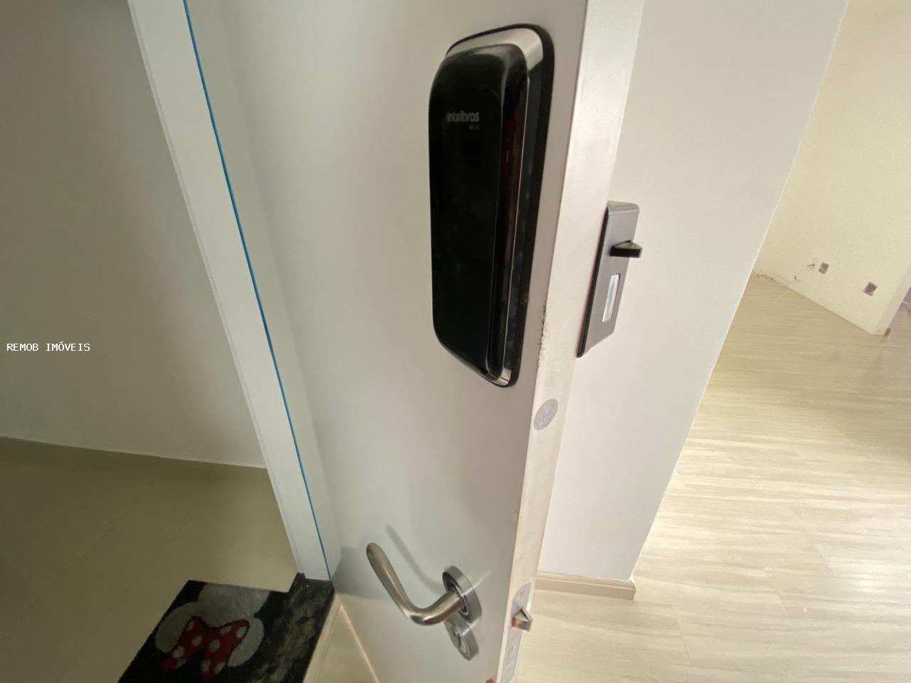 Apartamento para alugar com 2 quartos, 51m² - Foto 25
