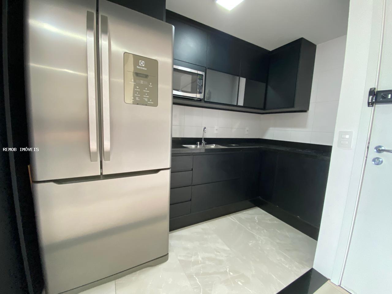Apartamento para alugar com 2 quartos, 51m² - Foto 8