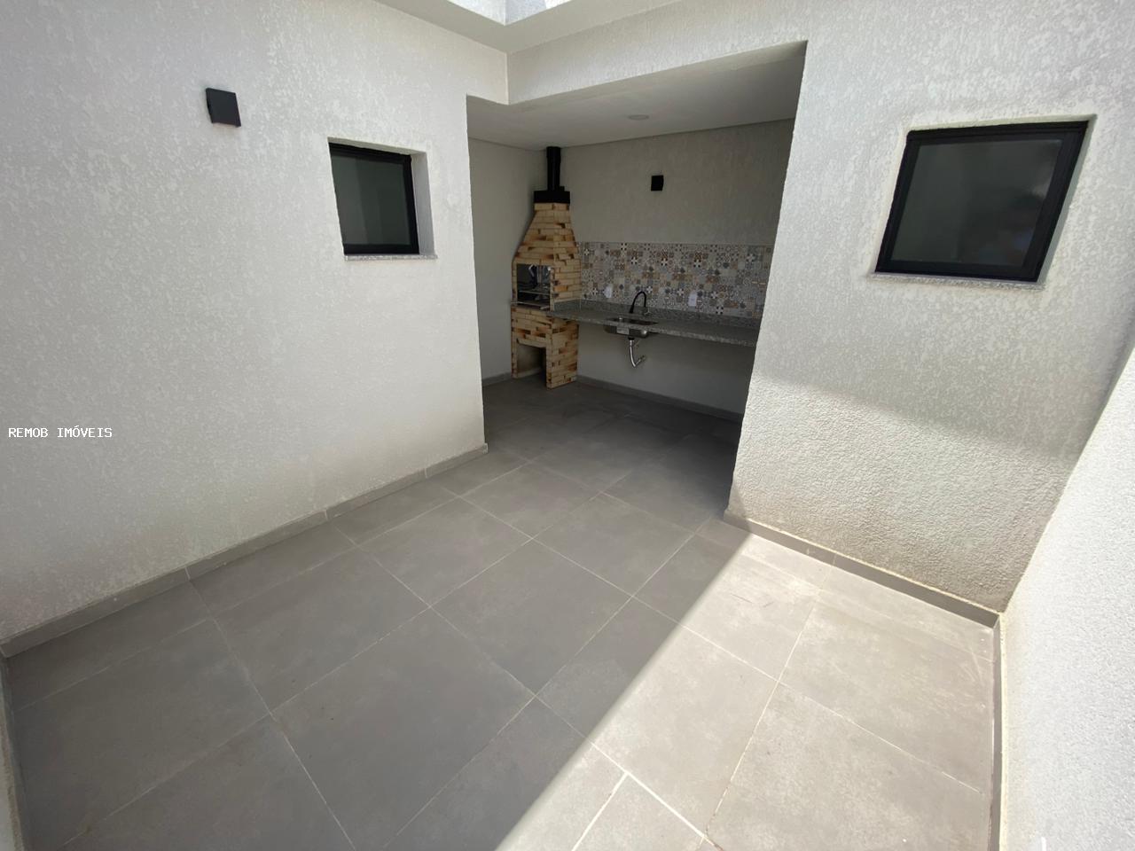 Casa à venda com 3 quartos, 125m² - Foto 9