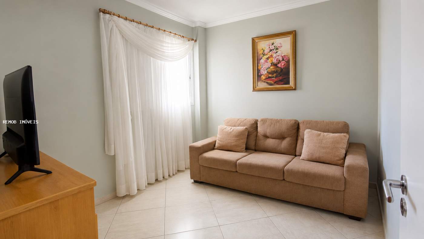 Apartamento, 3 quartos, 80 m² - Foto 2
